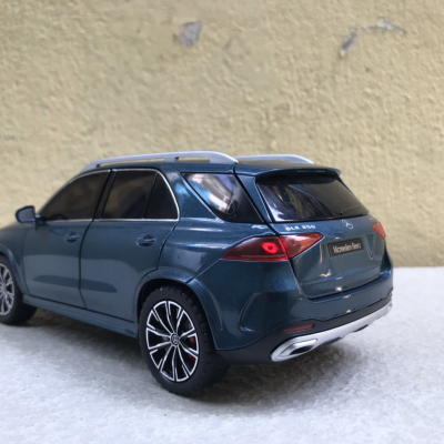 Mô hình xe SUV Mercedes GLE 350 tỷ lệ 1:24