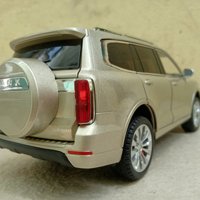 ​Mô hình xe SUV Tank 500 Hi4-T tỷ lệ 1:24