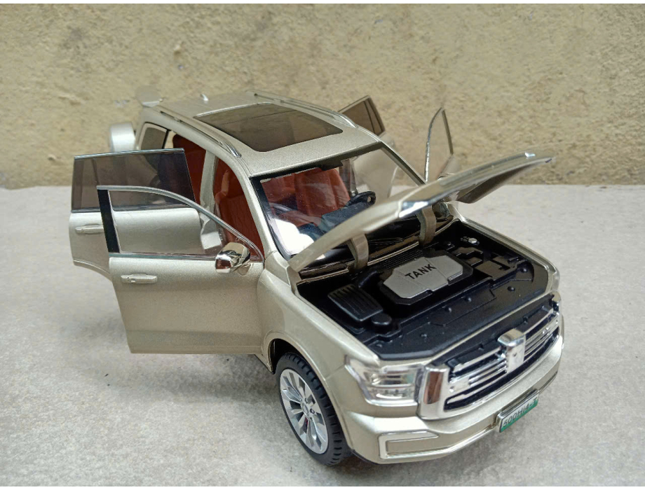 Mô hình xe SUV Tank 500 Hi4-T tỷ lệ 1:24 Mô hình xe SUV Tank 500 Hi4-T tỷ lệ 1:24