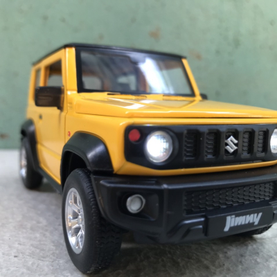 Mô hình xe Suzuki Jimny 3 của 2024 tỷ lệ 1:24