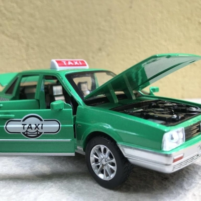 Mô hình xe TAXI Volkswagen SATANA tỷ lệ 1:32