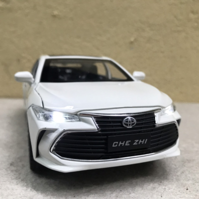 Mô hình xe TOYOTA AVALON 2022 tỷ lệ 1:24