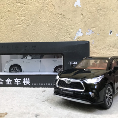 Mô hình xe TOYOTA Highlander Hybrid 2023 tỷ lệ 1:24