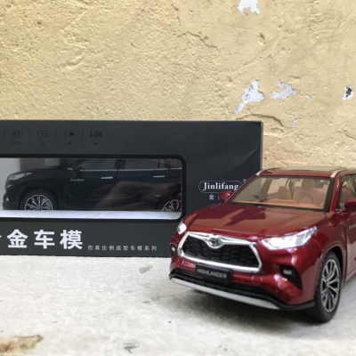 Mô hình xe TOYOTA Highlander Hybrid 2023 tỷ lệ 1:24