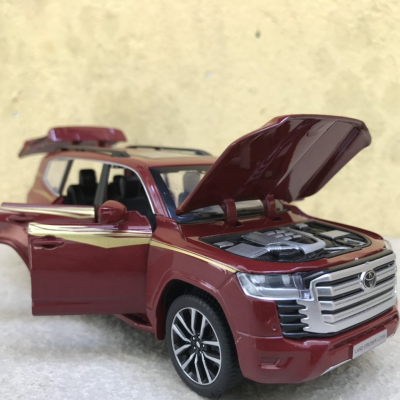 Mô hình xe TOYOTA Land Cruiser LC300 2023  tỷ lệ 1:32