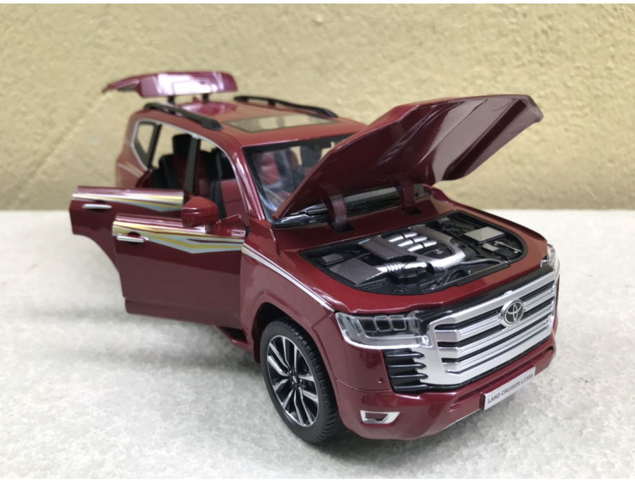 Mô hình xe TOYOTA land Cruiser LC300 2024 tỷ lệ 1:24 Mô hình xe TOYOTA land Cruiser LC300 2024 tỷ lệ 1:24