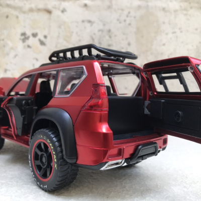 Mô hình xe TOYOTA landCruiser Prado Offroad  tỷ lệ 1:24