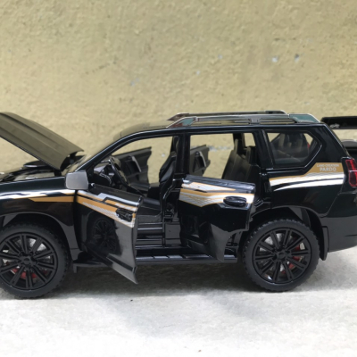 Mô hình xe TOYOTA landCruiser Prado tỷ lệ 1:24