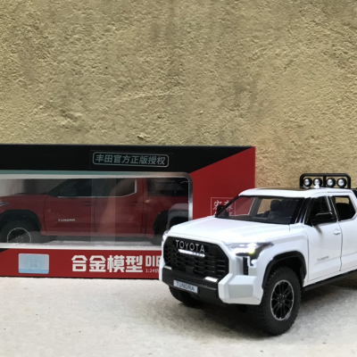 Mô hình xe TOYOTA Pickup Tundra 2023 tỷ lệ 1:24