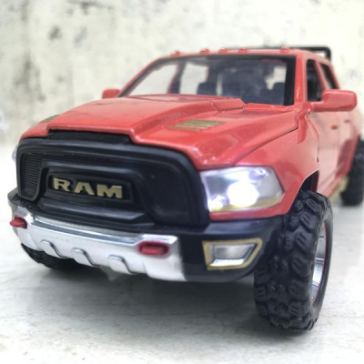 Mô hình xe bán tải Dodge RAM 1500 tỷ lệ 1:32