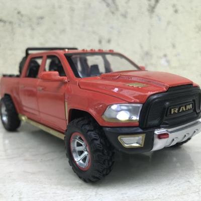 Mô hình xe bán tải Dodge RAM 1500 tỷ lệ 1:32