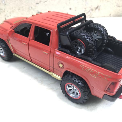 Mô hình xe bán tải Dodge RAM 1500 tỷ lệ 1:32