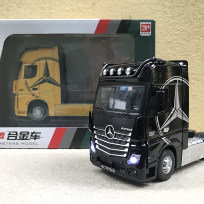 Mô hình xe Đầu kéo Container 1815 Mercedes tỷ lệ 1:36