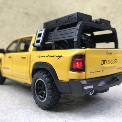 Mô hình xe Dodge Hennessey Mammoth 1000 TRX  tỷ lệ 1:32