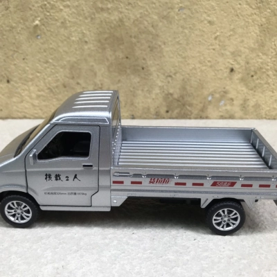 Mô hình xe Tải Minivan tỷ lệ 1:32