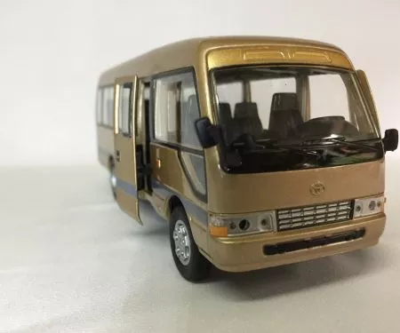 Mô hình đồ chơi xe Ô TÔ Bus TOYOTA Coaster 1:32