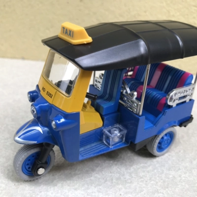Mô hình xe ba bánh Tuk Tuk (Thai lan)  tỷ lệ 1:32