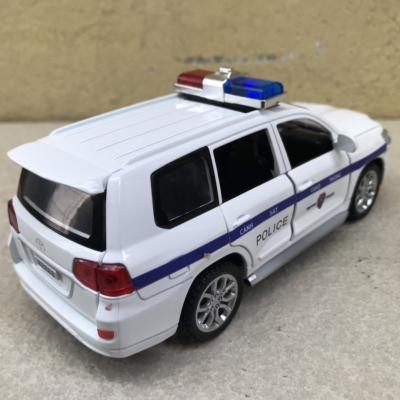 Mô hình xe Landcruiser Police CSGT VN tỷ lệ 1:32