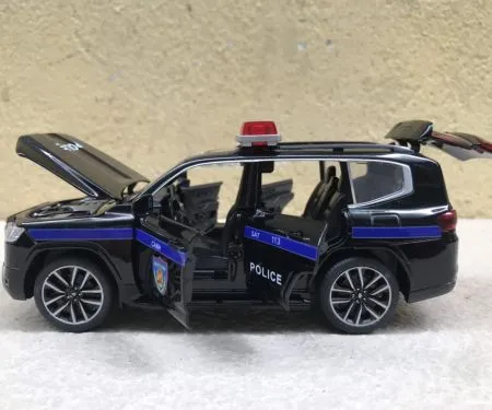 Mô hình xe Police CSCĐ 113 Toyota LC300 tỷ lệ 1:32