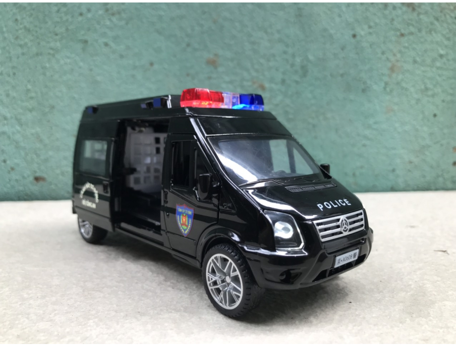 Mô hình xe Police CSCĐ Printer tỷ lệ 1:24 Mô hình xe Police CSCĐ Printer tỷ lệ 1:24