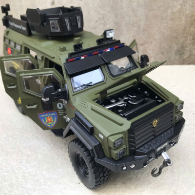 ​Mô hình xe Police CSCĐ VN Sabretooth tiger tỷ lệ 1:24