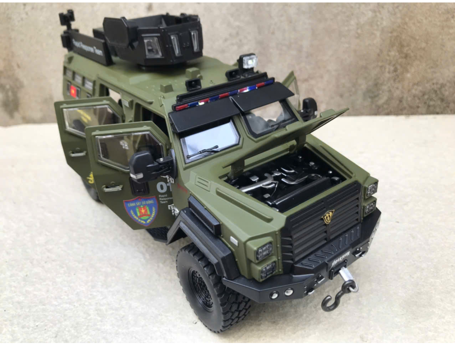 Mô hình xe Police CSCĐ VN Sabretooth tiger tỷ lệ 1:24 Mô hình xe Police CSCĐ VN Sabretooth tiger tỷ lệ 1:24