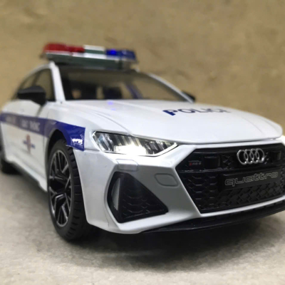 Mô hình xe Police CSGT Audi RS6 tỷ lệ 124