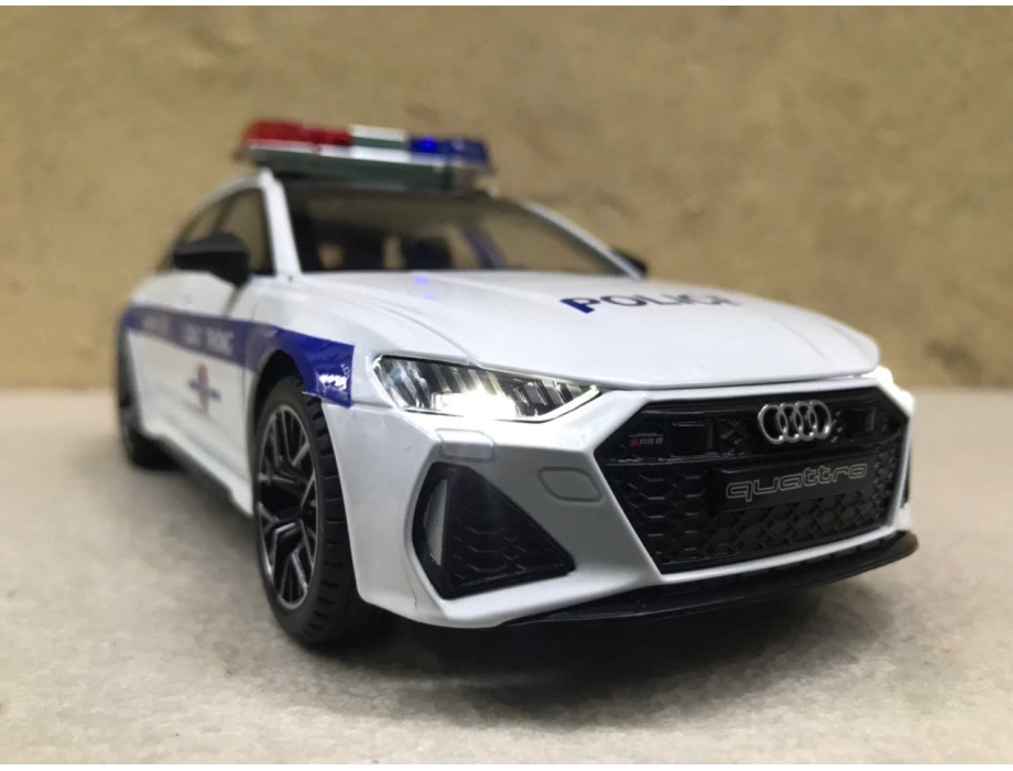 Mô hình xe Police CSGT Audi RS6 tỷ lệ 124 Mô hình xe Police CSGT Audi RS6 tỷ lệ 124