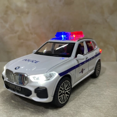 ​Mô hình xe Police CSGT-VN BMW X5 tỷ lệ 1:32