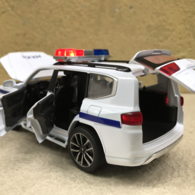 Mô hình xe Cảnh sát CSGT VN Toyota LC300 tỷ lệ 1:32