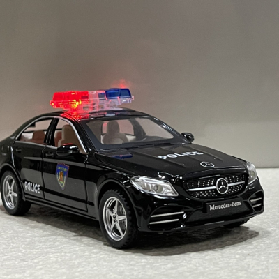 ​Mô hình xe Police Mercedes C260L-CSGT tỷ lệ 1:32