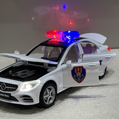 ​Mô hình xe Police Mercedes C260L-CSGT tỷ lệ 1:32