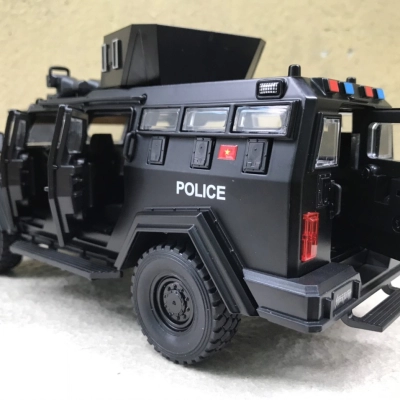 Mô hình xe Quân sự Bọc thép Sabretooth Tiger CSCĐ-VN tỷ lệ 1:24
