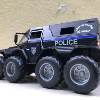 Mô hình xe Shawman Police CSCĐ 113 tỷ lệ 1:32