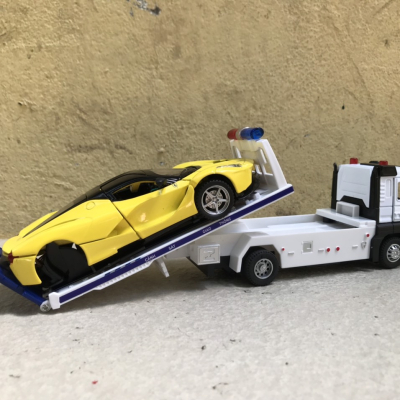 Mô hình xe Tải cứu hộ Police CSGT tỷ lệ 1:32
