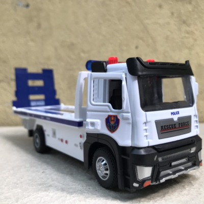 Mô hình xe Tải cứu hộ Police CSGT tỷ lệ 1:32