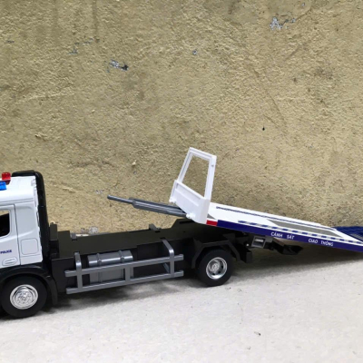 ​Mô hình xe tải thớt Cứu hộ CSGT tỷ lệ 1:24