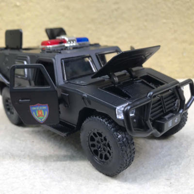 ​Mô hình xe Tiger 4x4 APC Police CSCĐ tỷ lệ 1:32