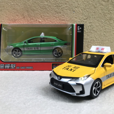 Mô hình xe ô tô Taxi TOYOTA Corolla 2021 tỷ lệ 1:32