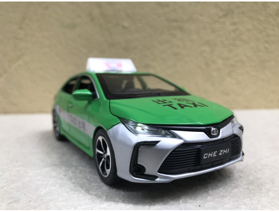 Mô hình xe ô tô Taxi TOYOTA Corolla 2021 tỷ lệ 1:32 Mô hình xe ô tô Taxi TOYOTA Corolla 2021 tỷ lệ 1:32
