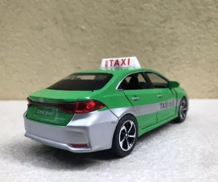 ​Mô hình xe ô tô Taxi TOYOTA Corolla 2021 tỷ lệ 1:32