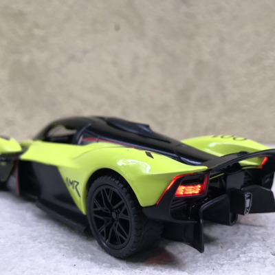 Mô hình siêu xe Aston Martin Valkyrie AMR tỷ lệ 1:32