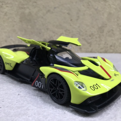 Mô hình siêu xe Aston Martin Valkyrie AMR tỷ lệ 1:32