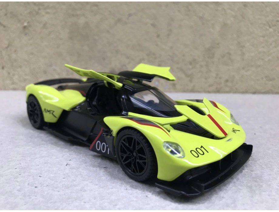 Mô hình siêu xe Aston Martin Valkyrie AMR tỷ lệ 1:32 
