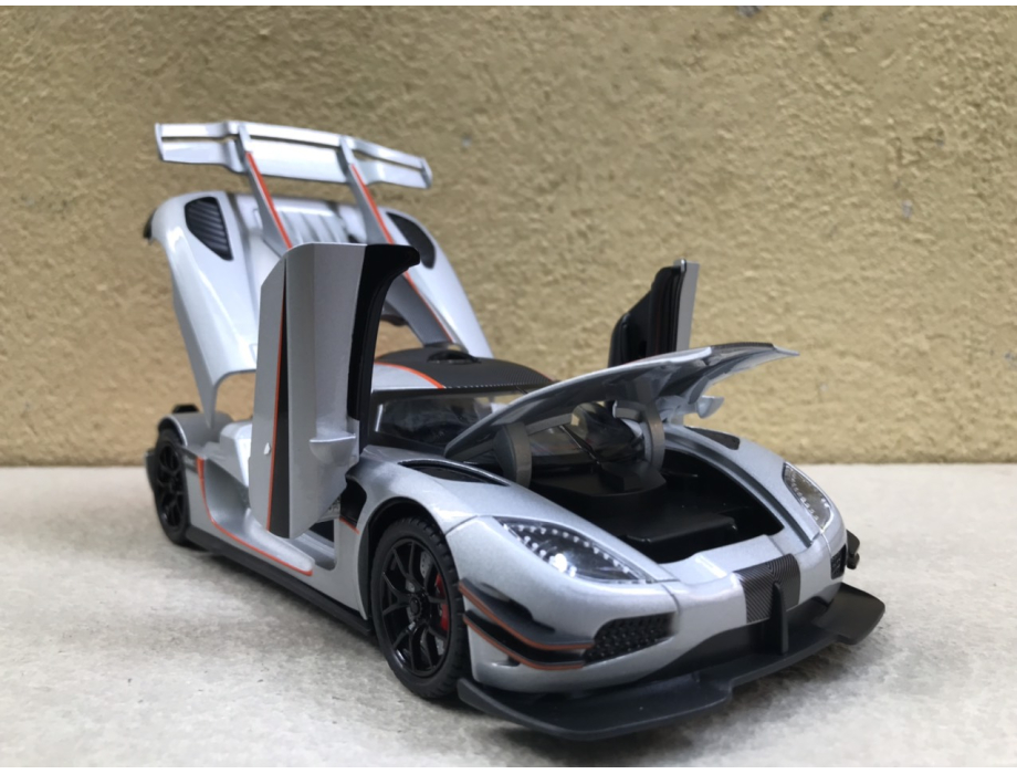 Mô hình Siêu xe Koenigsegg One 1 tỷ lệ 1:24 Mô hình Siêu xe Koenigsegg One 1 tỷ lệ 1:24