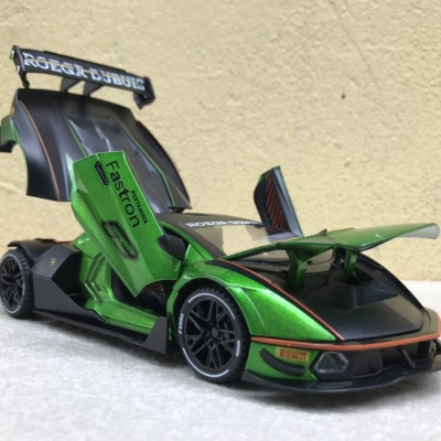 Mô hình siêu xe Lamborghini Essenza SCV12 tỷ lệ 1:24