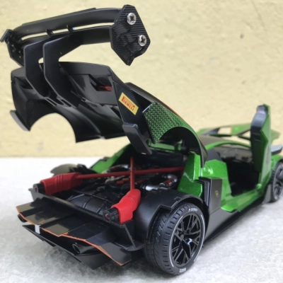 Mô hình siêu xe Lamborghini Essenza SCV12 tỷ lệ 1:24