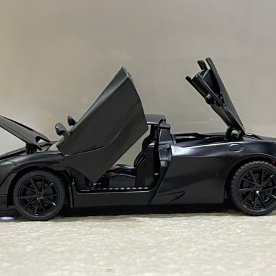 ​Mô hình Siêu xe Mclaren 720S-Spider Tỷ lệ 1:32