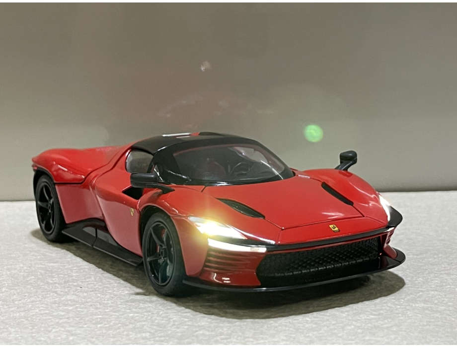 ​Mô hình xe Ferrari Daytona SP3 tỷ lệ 1:22