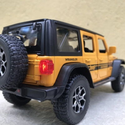 Mô hình xe JEEP RUBICON Wrangler 4X4  tỷ lệ 1:24
